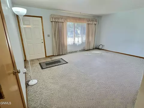 Living - 2033 Saint Benedict Dr, Bismarck, ND 58501 photo 1 of 3