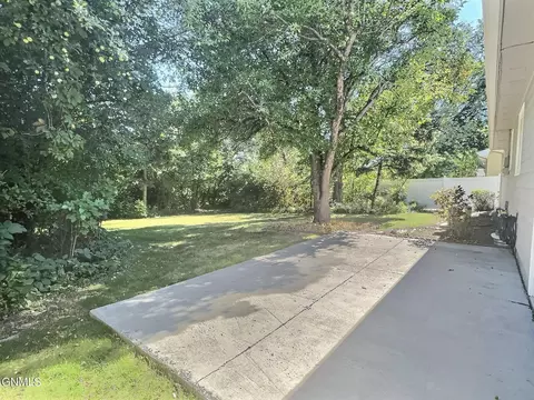 Exterior - 2033 Saint Benedict Dr, Bismarck, ND 58501 photo 3 of 7