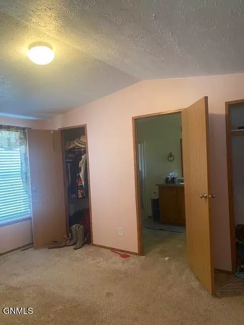 10369 Nd-200, Killdeer, ND 58640 photo 22