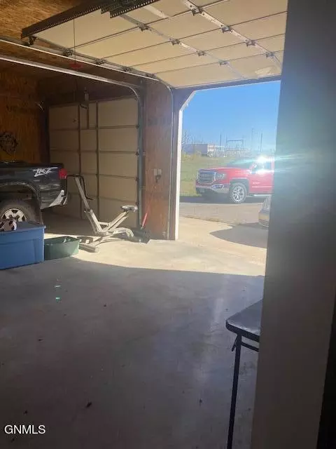 10369 Nd-200, Killdeer, ND 58640 photo 36
