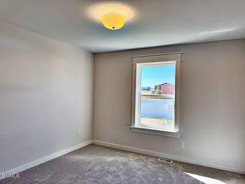 3013 27th Ave W, Williston, ND 58801 photo 28