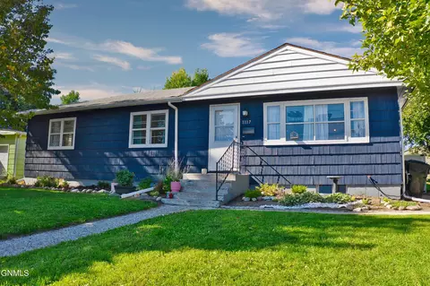 1117 4th Ave W, Williston, ND 58801