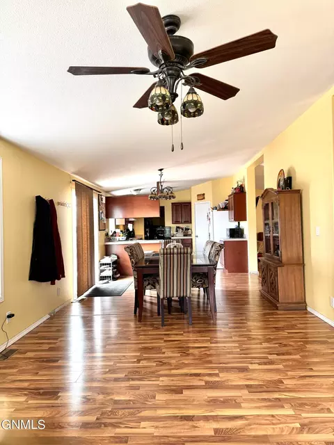 Dining - 5604 Stoneview Ave, Williston, ND 58801 photo 1 of 4