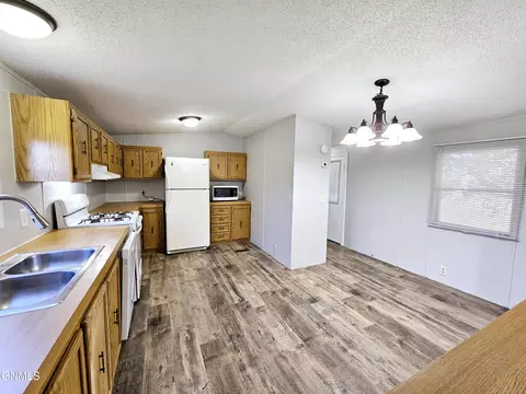 1818 32nd St W, Williston, ND 58801 photo 11