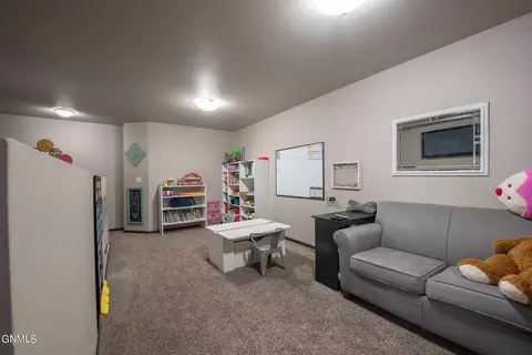 4435 Cumberland Loop, Bismarck, ND 58503 photo 13