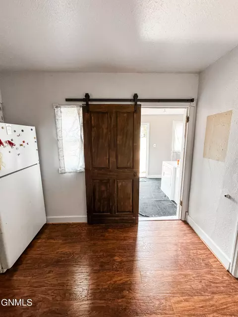 101 3rd Ave W, Westby, MT 59275 photo 6