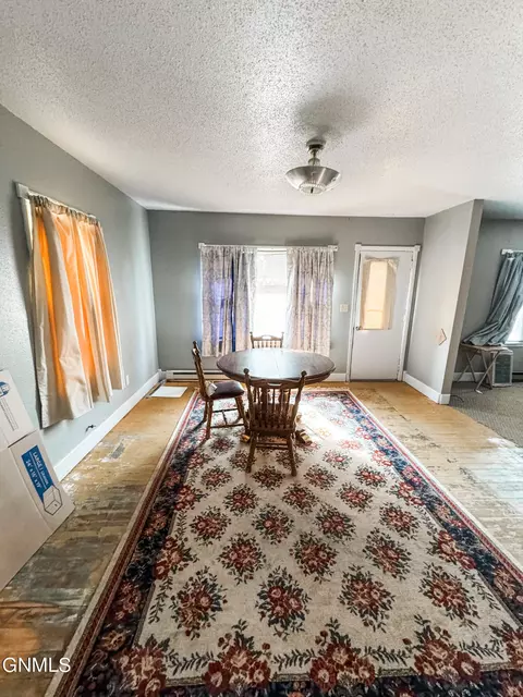 101 3rd Ave W, Westby, MT 59275 photo 10