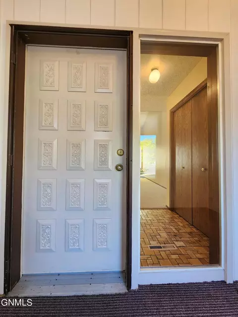 411 Apollo Ave, Bismarck, ND 58503 photo 7