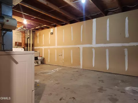 411 Apollo Ave, Bismarck, ND 58503 photo 32