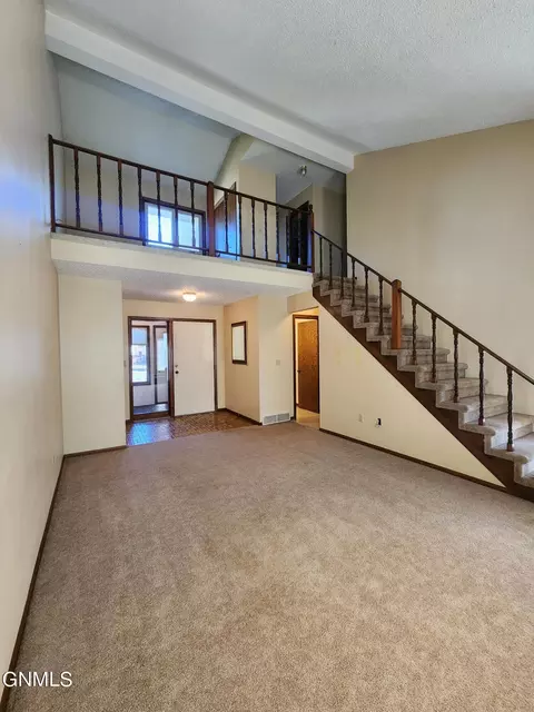 411 Apollo Ave, Bismarck, ND 58503 photo 10
