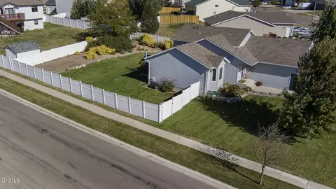 View/Area - 5414 Calvert Dr, Bismarck, ND 58503 photo 16 of 17