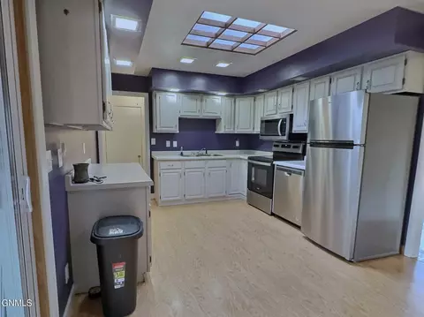 Kitchen - 1727 Ryan Dr, Bismarck, ND 58501 photo 2 of 3