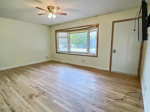 Living - 1727 Ryan Dr, Bismarck, ND 58501 photo 1 of 3