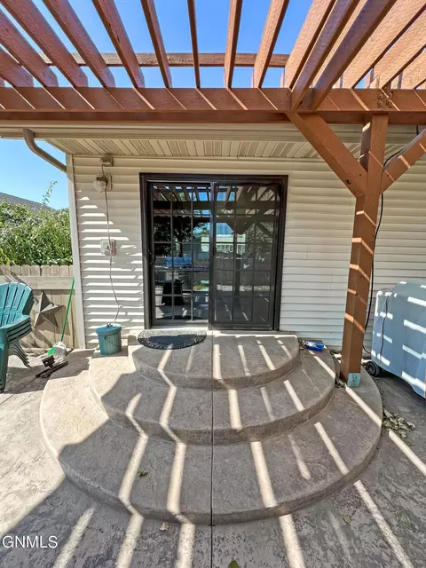 2322 18th Cir W, Williston, ND 58801 photo 44
