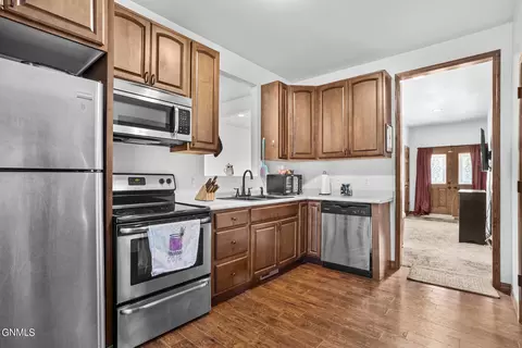 1804 18th Ave W, Williston, ND 58801 photo 13