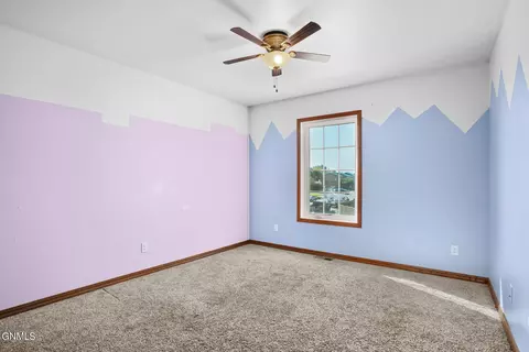 1804 18th Ave W, Williston, ND 58801 photo 18