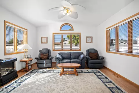 Living - 1825 14th Ave W, Williston, ND 58801 photo 5 of 6