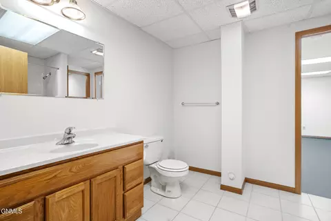 Bath - 1825 14th Ave W, Williston, ND 58801 photo 6 of 6