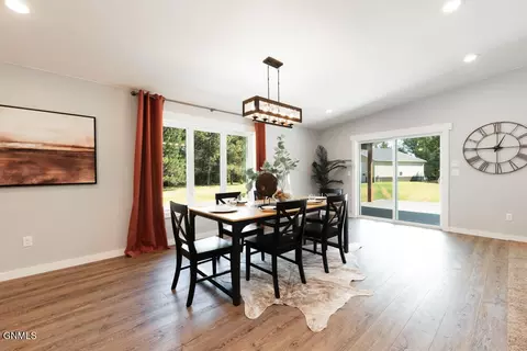 Dining - 655 Bristol Dr, Bismarck, ND 58501 photo 1 of 1