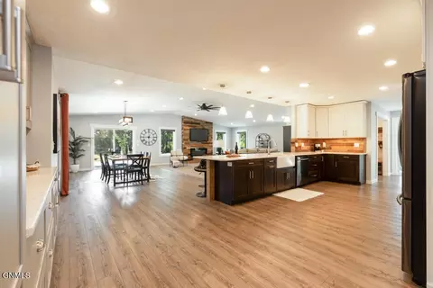 Kitchen - 655 Bristol Dr, Bismarck, ND 58501 photo 3 of 7
