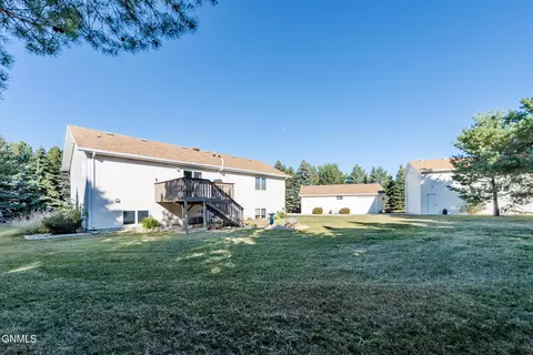 Exterior - 3851 Prairie Pines Loop, Bismarck, ND 58503 photo 2 of 12