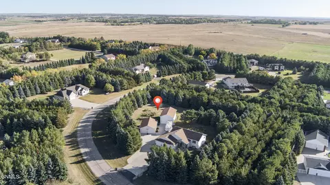 View/Area - 3851 Prairie Pines Loop, Bismarck, ND 58503 photo 3 of 6