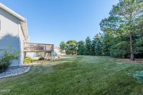 Exterior - 3851 Prairie Pines Loop, Bismarck, ND 58503 photo 1 of 12