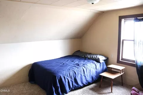 Bedroom - 2 3rd Ave NE, Kulm, ND 58456 photo 8 of 9