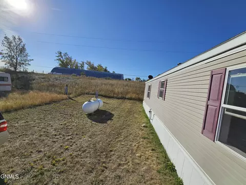 14590 50c St, Williston, ND 58801 photo 3