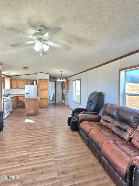 14590 50c St, Williston, ND 58801 photo 4