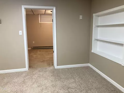 305 11th Ave NW, Mandan, ND 58554 photo 6