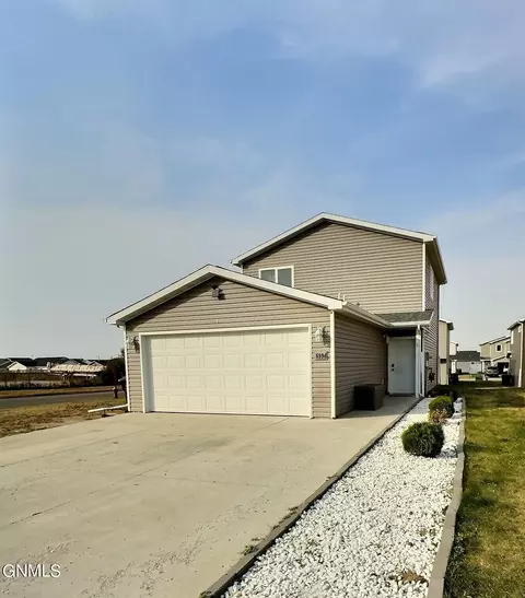 6994 Majestic Lp, Lincoln, ND 58504