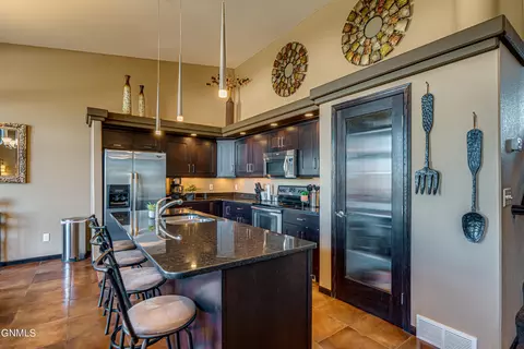 Kitchen - 1726 Calgary Loop, Bismarck, ND 58503 photo 2 of 10