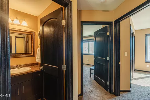 Entry Way - 1726 Calgary Loop, Bismarck, ND 58503 photo 4 of 9