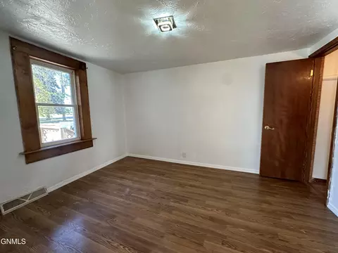 Bedroom - 118 Frances St N, Streeter, ND 58483 photo 1 of 2