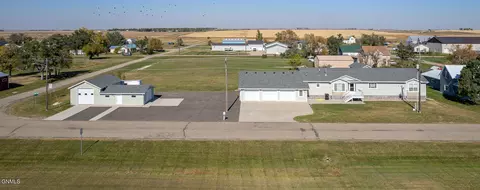 208 202 Main Ave, Mckenzie, ND 58572