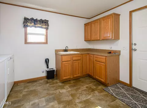 208 202 Main Ave, Mckenzie, ND 58572 photo 21