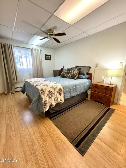 Bedroom - 555 1st Ave SW, Beach, ND 58621 photo 1 of 4