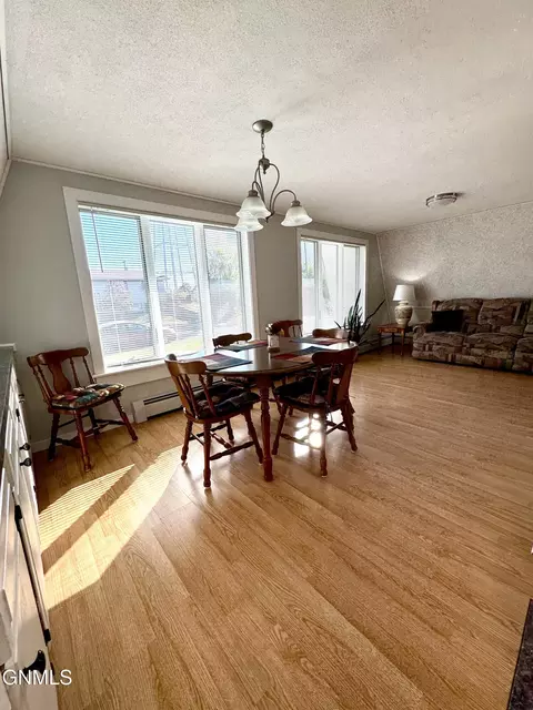Dining - 555 1st Ave SW, Beach, ND 58621 photo 1 of 1