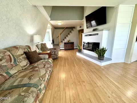 Living - 555 1st Ave SW, Beach, ND 58621 photo 1 of 5