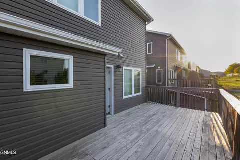 523 La Paz Ave, Bismarck, ND 58503 photo 34