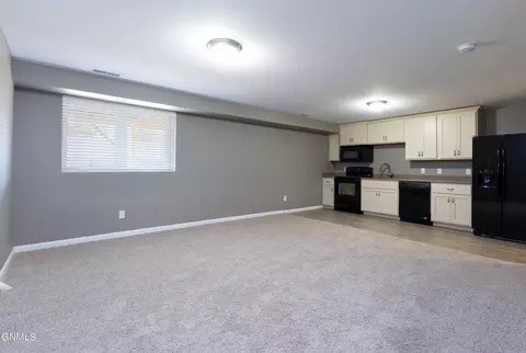 523 La Paz Ave, Bismarck, ND 58503 photo 27