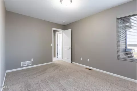 523 La Paz Ave, Bismarck, ND 58503 photo 21