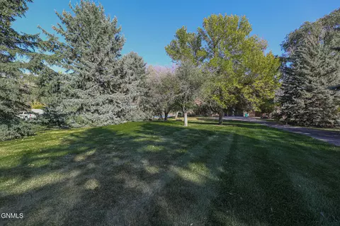 Exterior - 32 Captain Leach Dr, Mandan, ND 58554 photo 15 of 15