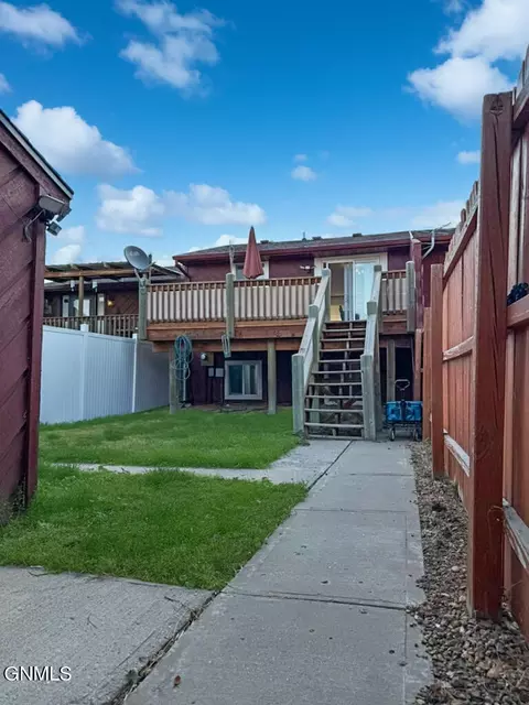 Exterior - 1805 13th Ave W, Williston, ND 58801 photo 4 of 5