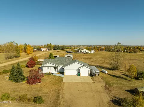 7600 22nd Ave SE, Bismarck, ND 58504