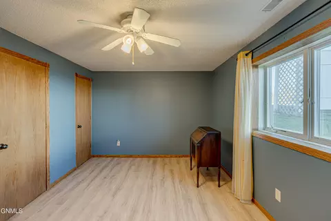 Bedroom - 7600 22nd Ave SE, Bismarck, ND 58504 photo 5 of 5