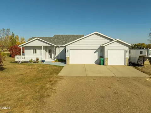Exterior - 7600 22nd Ave SE, Bismarck, ND 58504 photo 24 of 31