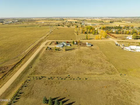 View/Area - 7600 22nd Ave SE, Bismarck, ND 58504 photo 6 of 16