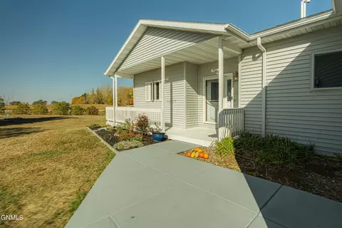 Exterior - 7600 22nd Ave SE, Bismarck, ND 58504 photo 16 of 31